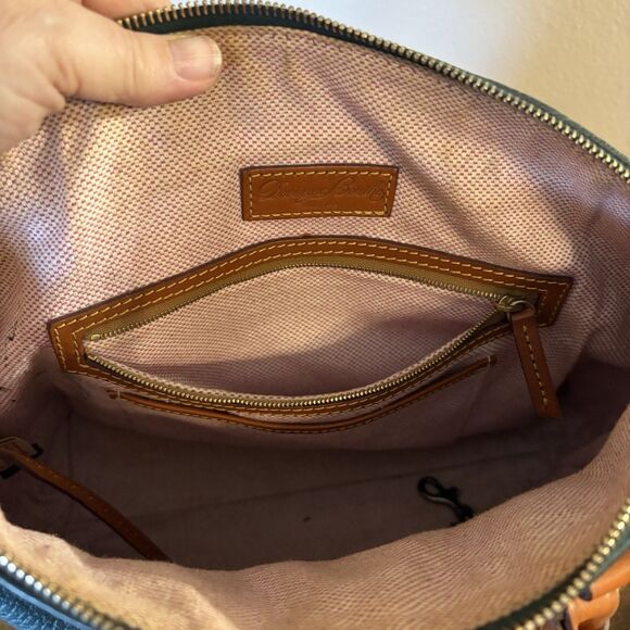 Dooney & Bourke Dillen Large Forest Green Zipper Pocket HOBO Sac Shoulder Bag - Picture 15 of 16